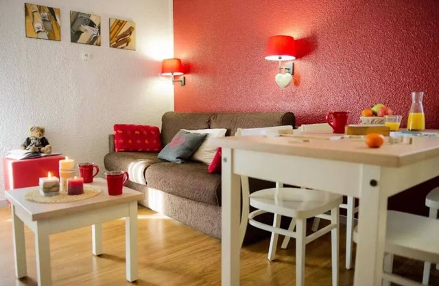 Apartment 2 Rooms 5 People