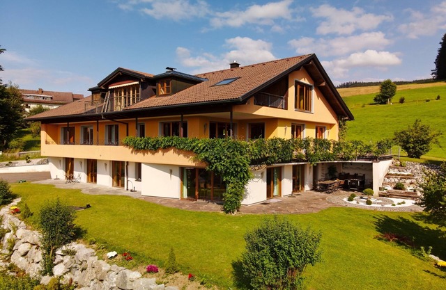 Apartment 'Freiraum' with Mountain View, Private Terrace and Wi-Fi