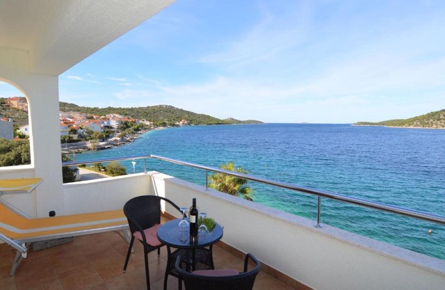Apartment Galeb - ROZ 104 by Interhome