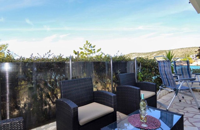 Apartment Galeb - ROZ100 by Interhome