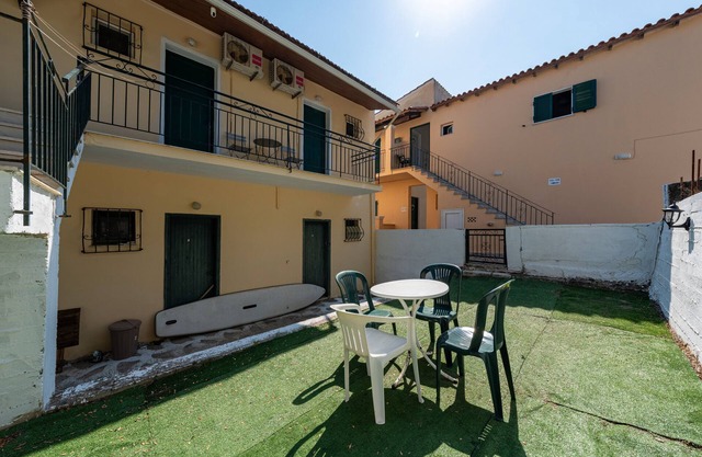 Apartment 'Gavriil G2' with Sea View, Wi-Fi and Air Conditioning