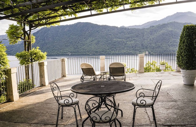 Century Villa Terrace Orta 