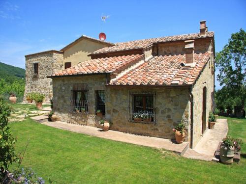 Apartment in Cetona with pool