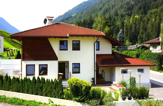 Apartment in Fulpmes near Stubai Glacier