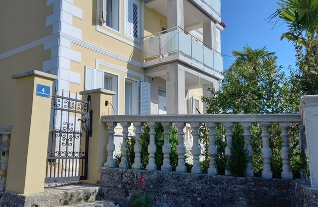 Apartment in Ika with Seaview, Balcony, Air condition, WIFI (5025-2)