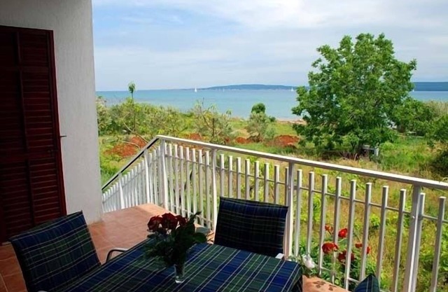 Apartment in Neviđane with Seaview, Terrace, Air condition, WIFI (4663-1)
