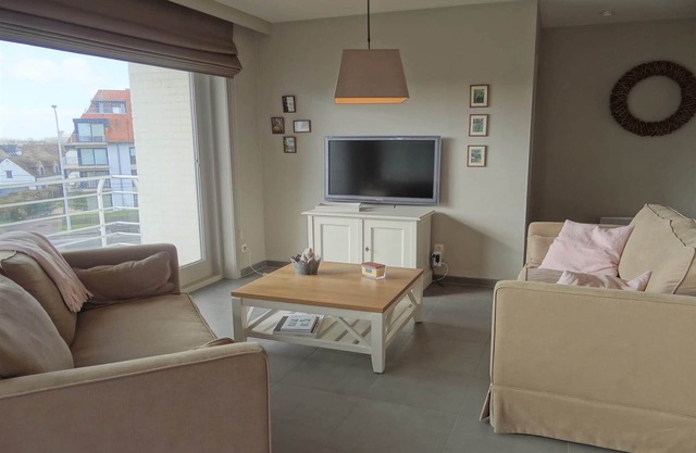Apartment in Nieuwpoort near the Beach