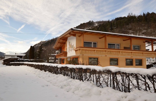Apartment in Oetz near Ski Lift