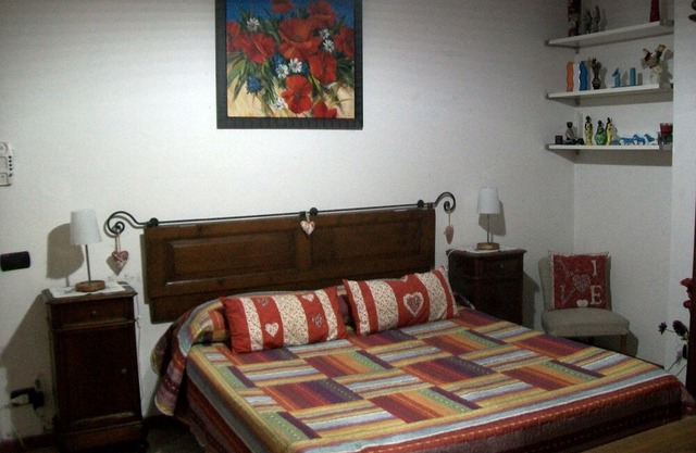Apartment in the center of Mandello on the ground floor in a historic residence
