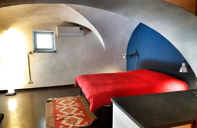 Apartment in the center with all amenities, accommodates 5 people.