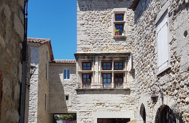 Apartment in the historic center of Ruoms