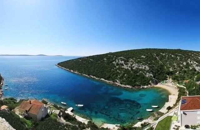 Apartment in Vinišće with Balcony, Air condition, WIFI, Washing machine (4753-2)