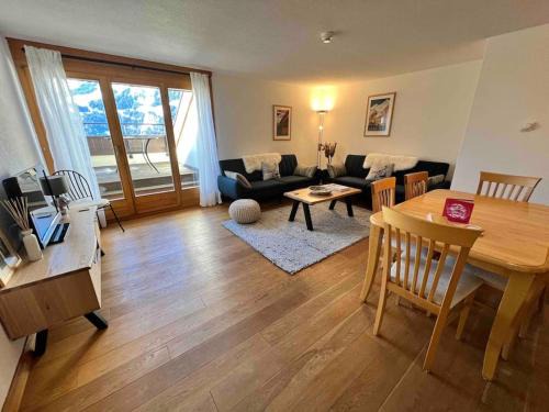 Apartment in Wengen - Amazing views, centrally located by train station
