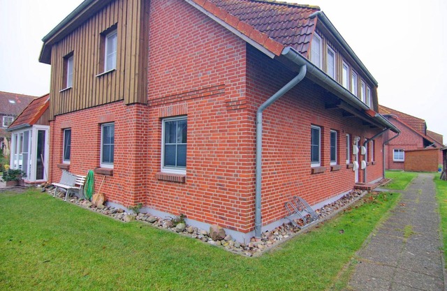 Apartment in Wenkendorf mit Garten