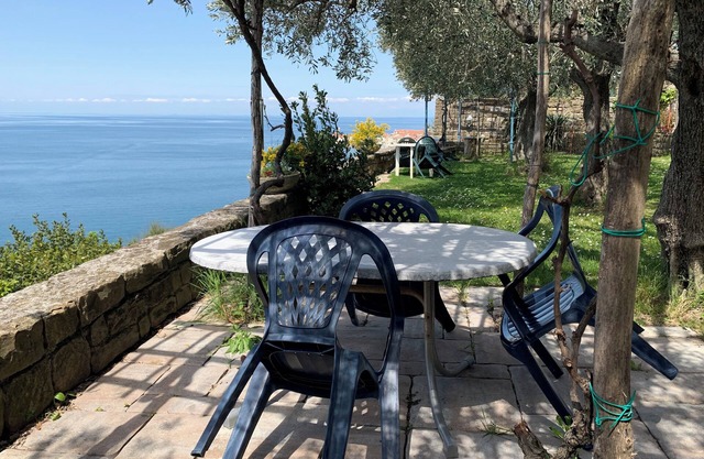 Apartment Kandus A - Garden with Beautiful Views, Free Parking