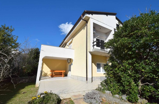 Apartment Klara 2 for 3 people
