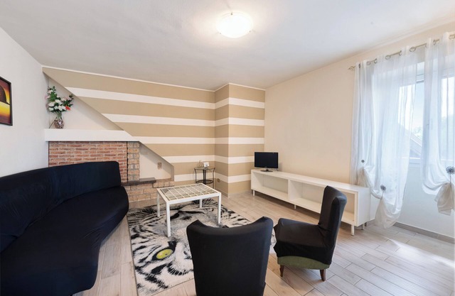 Apartment 'La Corte Delle Fate' with Shared Pool, Shared Garden and Wi-Fi