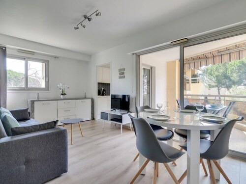 Apartment Le Provence in Golfe Juan - 4 persons, 1 bedrooms