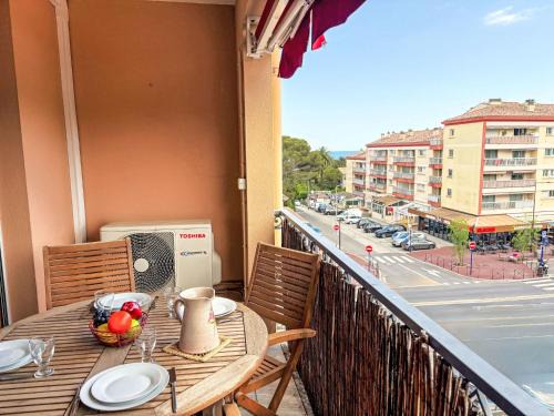 Apartment Le Rabelais-1 by Interhome