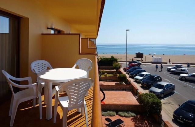 Apartment Les Dunes 2 dorm in Pals - 5 persons, 2 bedrooms