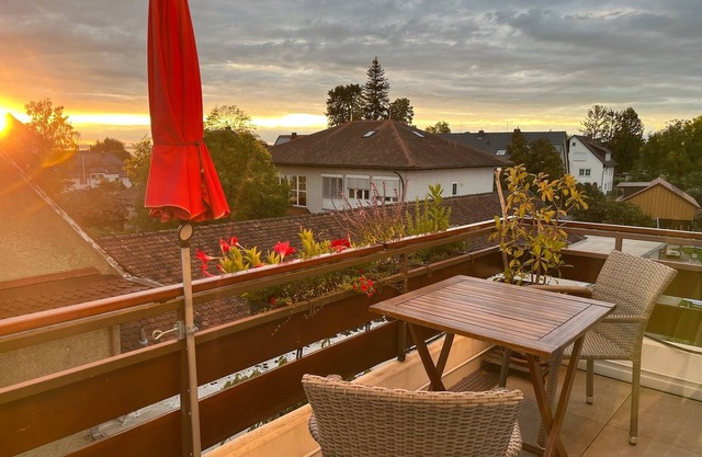 Apartment 'Maisonette Am See' with Lake View, Wi-Fi and Air Conditioning