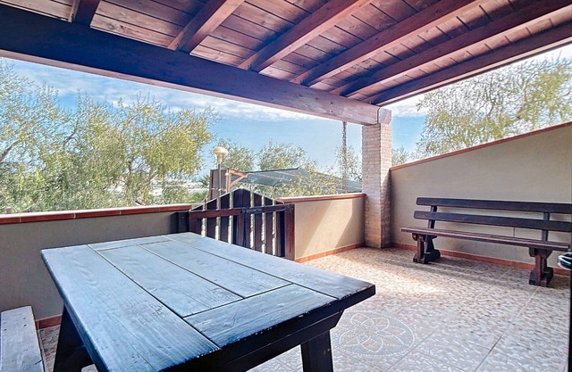 Apartment 'Mapa - Carrubo' with Sea View, Wi-Fi and Air Conditioning