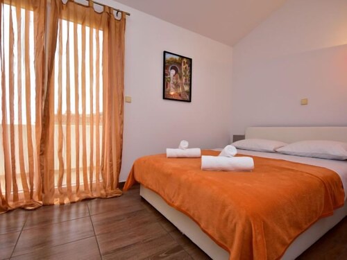 Apartment Marija in Zadar/Sukošan - 5 persons, 2 bedrooms