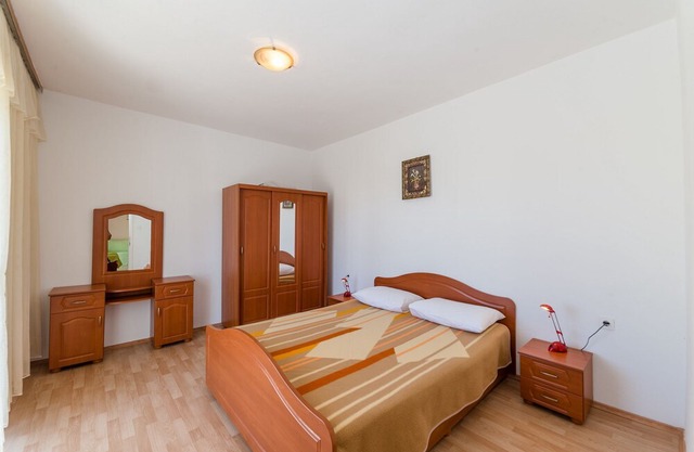 Apartment Mlađo - swimming pool: A1(4+2) - Privlaka, Zadar riviera, Croatia