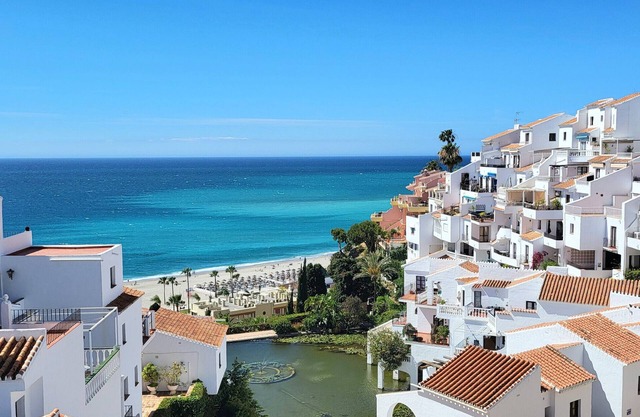Apartment 'Modern Sea View Nerja' with Sea View, Wi-Fi and Air Conditioning