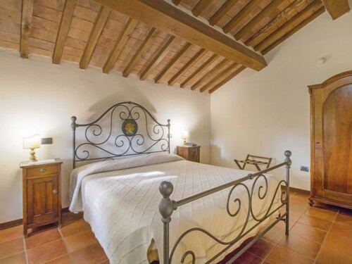 Apartment Montecorneo in Perugia - 4 persons, 1 bedrooms