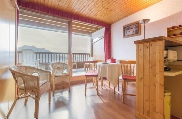 Apartment Montvalezan-La Rosière, studio flat, 4 persons