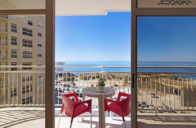Apartment Nau Bérrio 5ºD - Vista Mar with A/C, Wi-Fi, Garden & Balcony