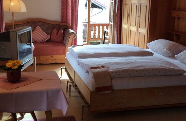 Apartment No. 1 Studio Achental, up to 2 people, 32 sqm,