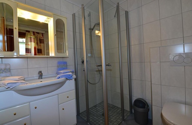 Apartment no. 3/2 bedrooms / shower, bath / WC - Haus Brandner