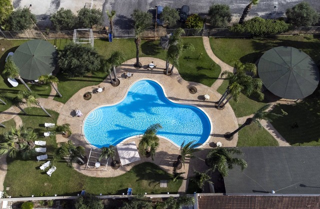 Apartment 'Oasi Lamia - 4' with Shared Pool, Wi-Fi and Air Conditioning