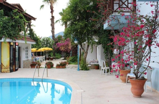 Apartment on 2 floors - Turtle Beach Bungalows
