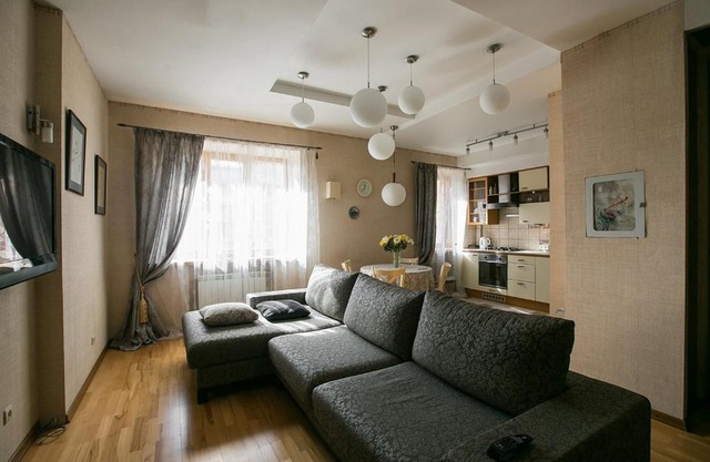 Apartment on Bolshaya Pokrovskaya