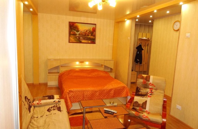 Apartment on Privokzalnaya 10