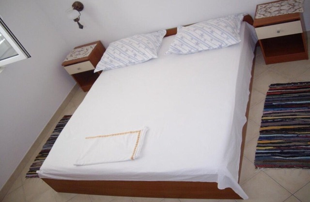 Apartment Per - 80 m from beach: A6(2+1) - Marina, Riviera Trogir, Croatia