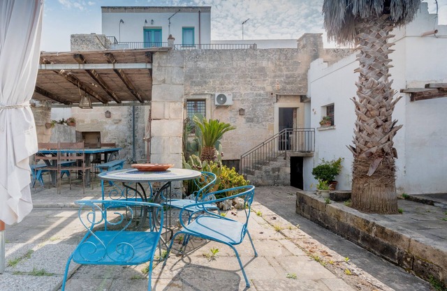 Apartment 'Ponente' with Private Terrace, Wi-Fi and Air Conditioning