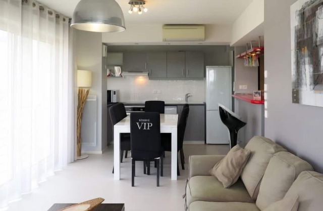 Apartment Résidence Plage Centrale (HOS205) in Hossegor - 6 persons, 2 bedrooms