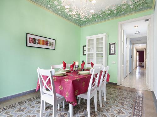 Apartment Rambla Paris Apartment II