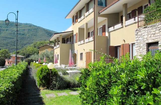 Apartment Residence La Rotonda (TGL161) in Tignale - 6 persons, 2 bedrooms