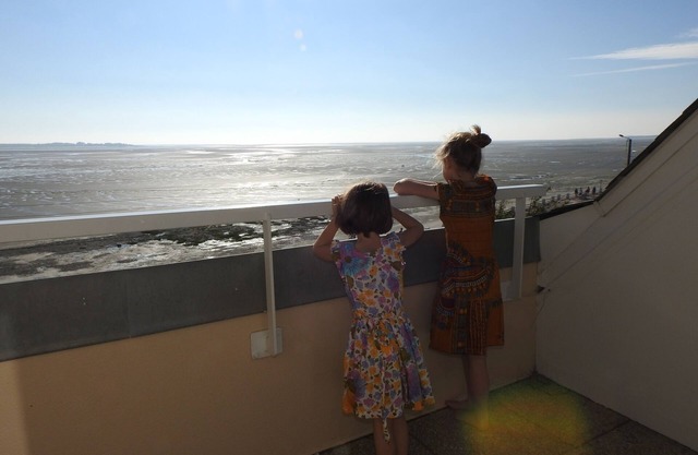 Apartment residence standing superb view Bay of Somme