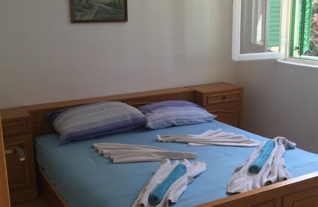 Apartment Rina - with pool : A7(2+2) - Stomorska, Island Solta, Croatia