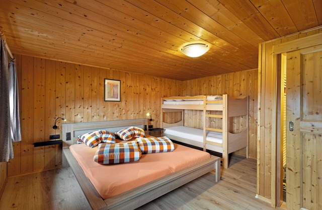 Apartment 'Rosenduft' with Mountain View, Shared Terrace and Wi-Fi