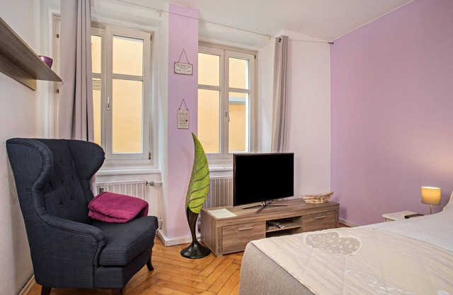 Apartment 'Seenaah Lindau 9' 3 Minutes from the Lake with Wi-Fi, no kitchen