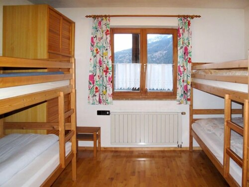 Apartment Siegele (GIT100) in Grins - 9 persons, 3 bedrooms