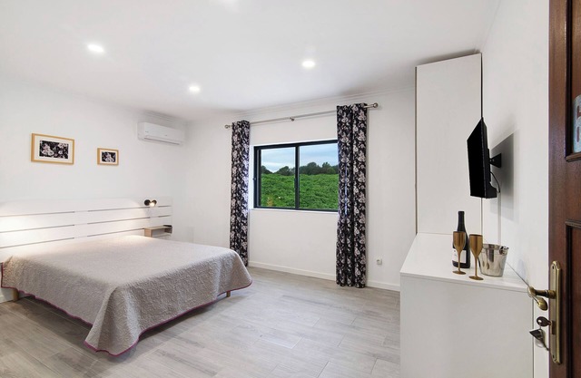 Apartment 'Sunset' with Shared Terrace, Wi-Fi and Air Conditioning