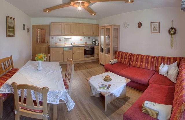 Apartment Teisenberg, adjoining house, 2 pers, terraces east and west side, 54 sqm